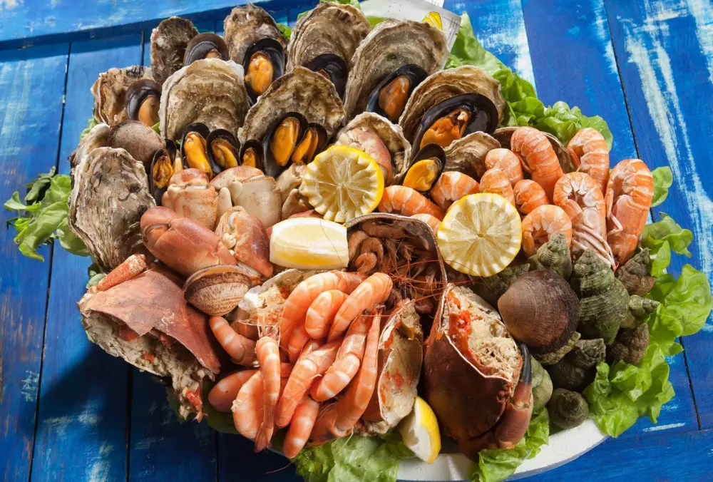Plateau de fruits de mer à Loctudy